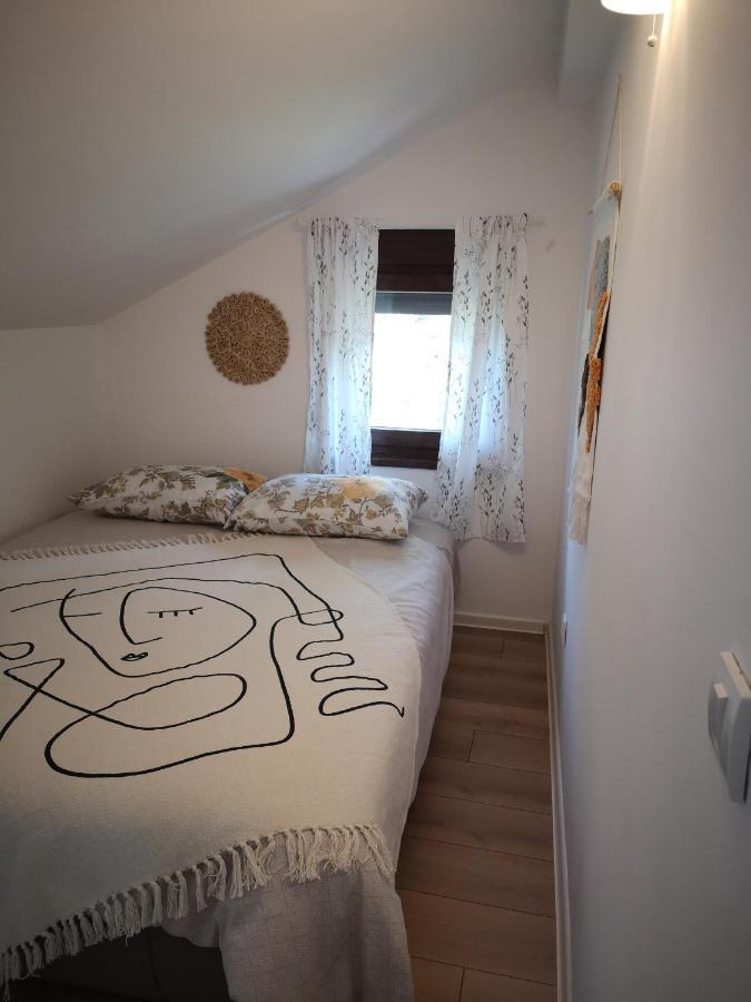 Apartman Snezana Jugovo Смедереве Екстер'єр фото